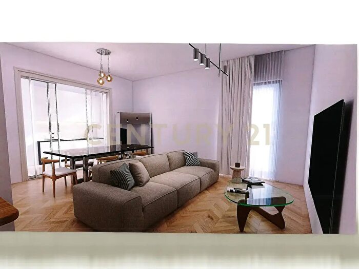 Appartamento con 5 locali in vendita in Viale Giulio Cesare, Grosseto