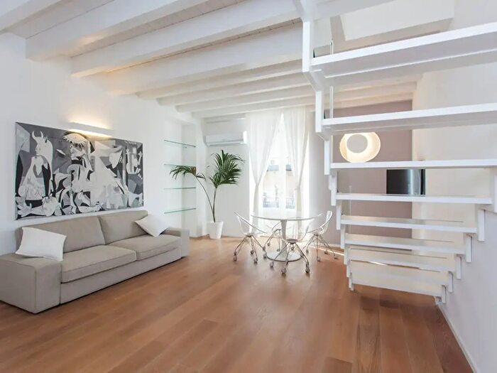 Appartamento trilocale in affitto in Marianao Stabile, Palermo