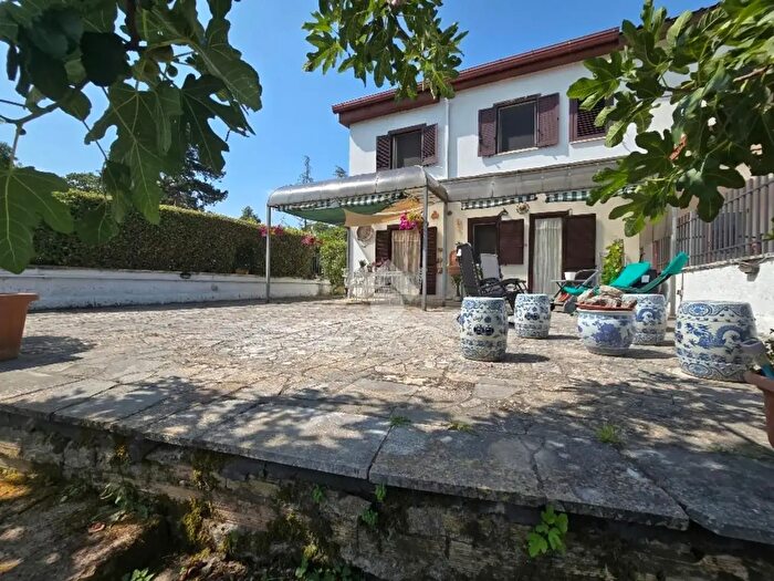 Casa con 5 locali in vendita in Via Cupa, Fiuggi