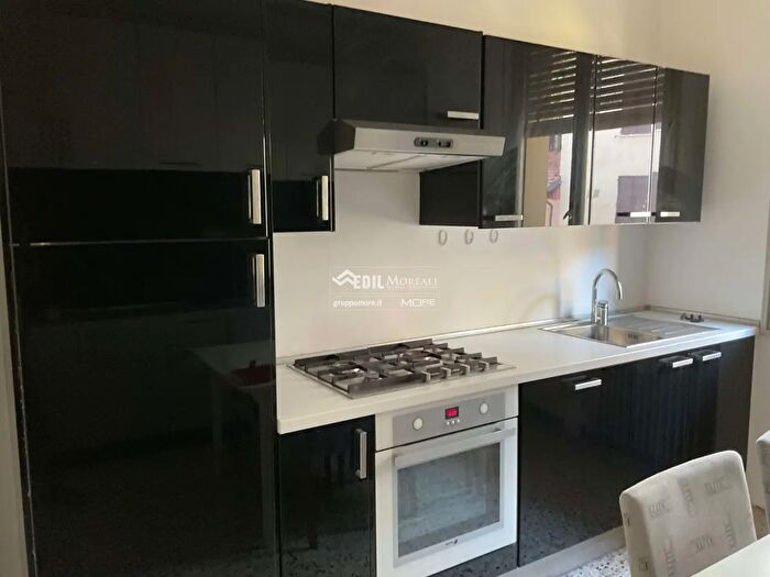 Appartamento quadrilocale in affitto in Modena