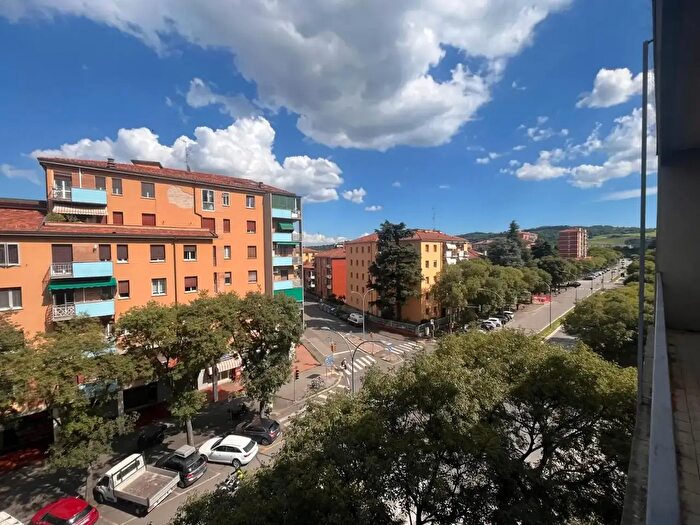 Appartamento quadrilocale in vendita in Via Benedetto Marcello Bologna, Bologna