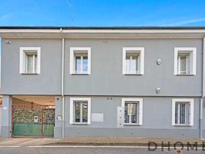 Casa con 5 locali in vendita in Via FFilzi, Saronno