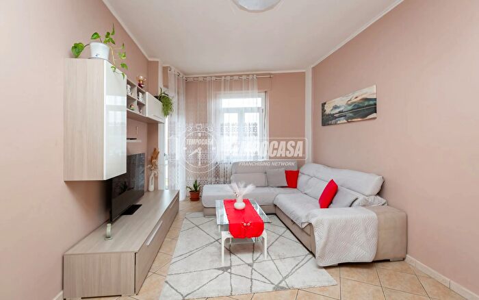 Appartamento con 5 locali in vendita in Viale Ambrogio da Fossano a, Fossano