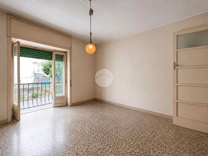 Appartamento bilocale in vendita in Via IV Novembre, Marano Di Napoli