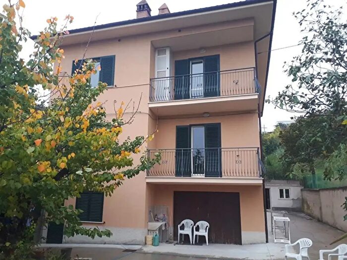 Appartamento quadrilocale in vendita in C da Mezzanotte, Teramo