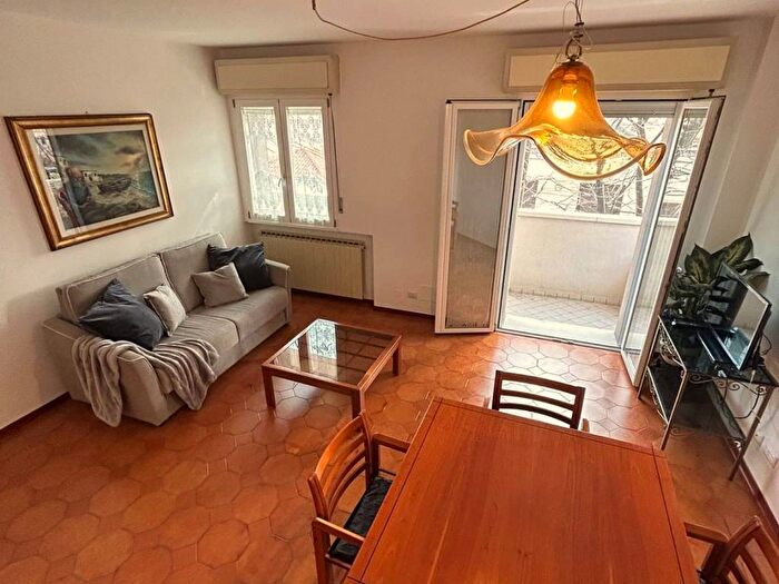 Appartamento trilocale in affitto in Viale Francesco Riso, Abissinia, Riccione