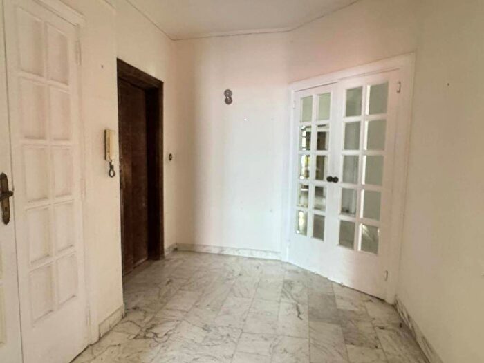 Appartamento con 5 locali in affitto in Via Sebastiano Conca, Arenella, Napoli