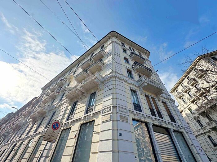 Appartamento bilocale in affitto in Via Antonio Stoppani, Morgagni, Milano