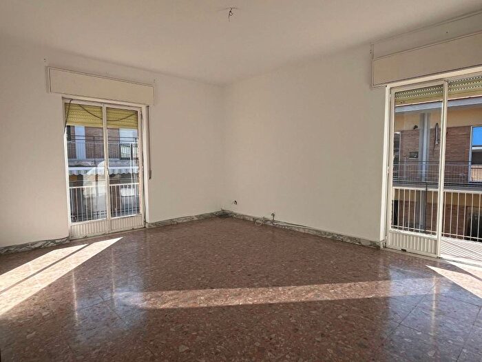 Appartamento trilocale in affitto in Via Vecchia San Gennaro, Pozzuoli Alta, Pozzuoli