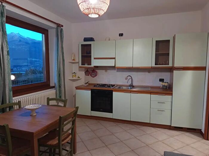 Appartamento bilocale in affitto in Via Bassana, Colico