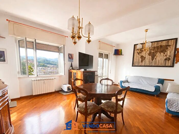 Appartamento con 5 locali in vendita in Via del Brasile, Genova