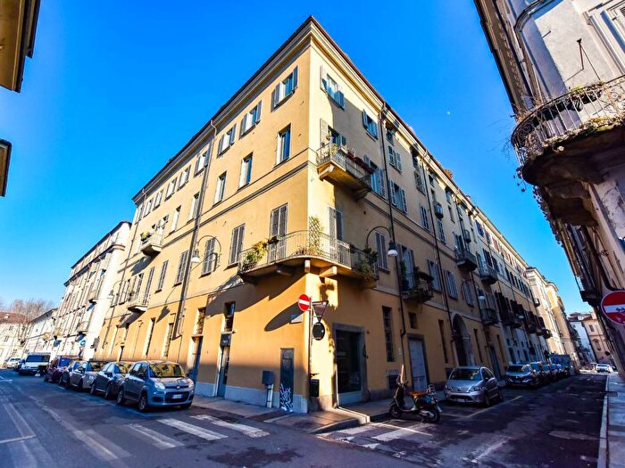 Appartamento bilocale in affitto in Via Santa Chiara, Quadrilatero Romano, Torino