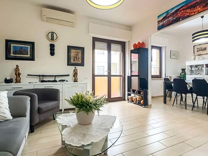 Appartamento trilocale in vendita in Selargius