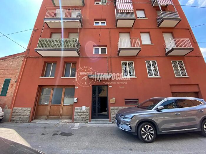 Appartamento trilocale in vendita in Via Pontevecchio, Bologna