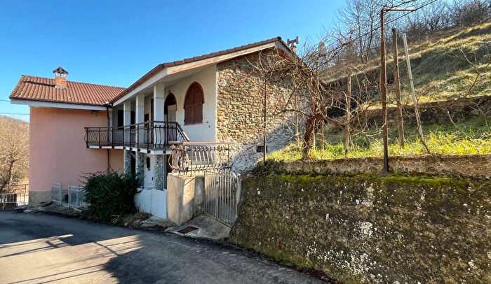 Appartamento in vendita in Piana Crixia Savona Liguria Italia, Piana Crixia