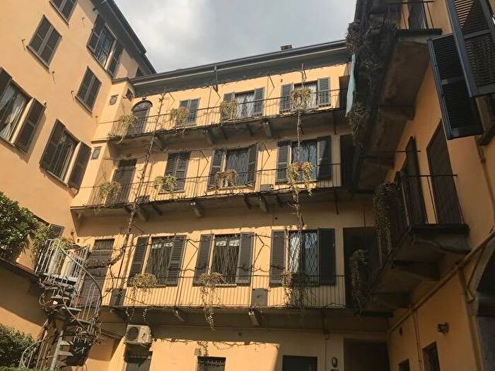 Appartamento monolocale in affitto in Via Giosuè Carducci, SantAmbrogio, Milano