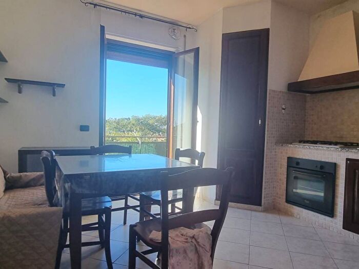 Appartamento trilocale in vendita in Via Michele Rosi, Aranova, Fiumicino