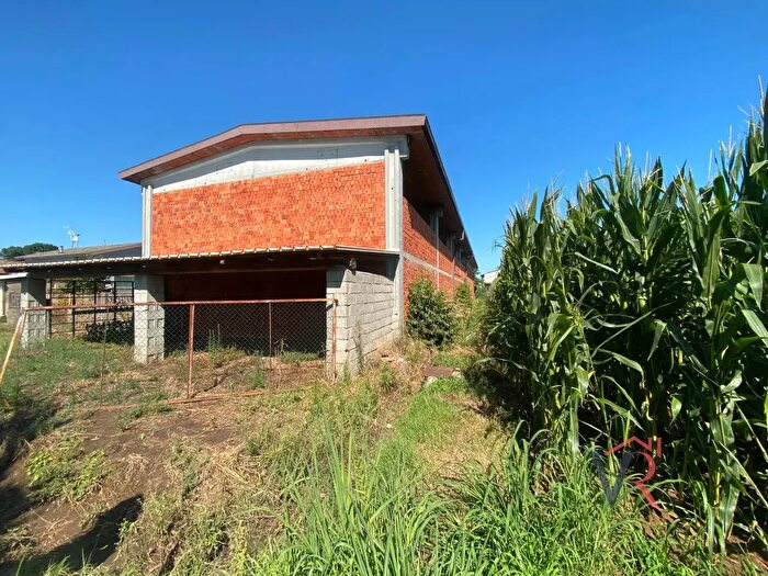 Casa in vendita in Via della Vittoria, Dello