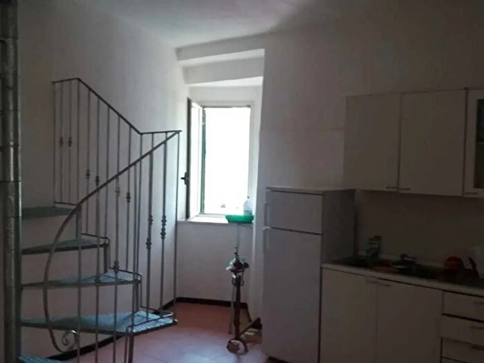 Appartamento trilocale in vendita in Via del Mattatoio, Arrone