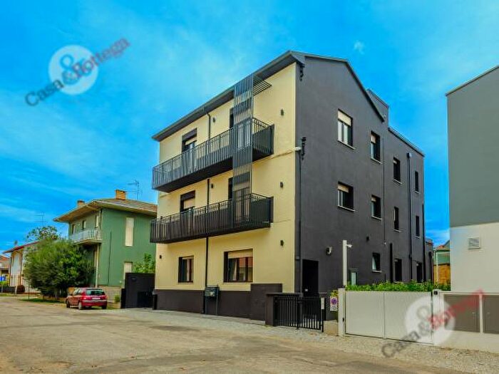 Appartamento trilocale in vendita in Cesena