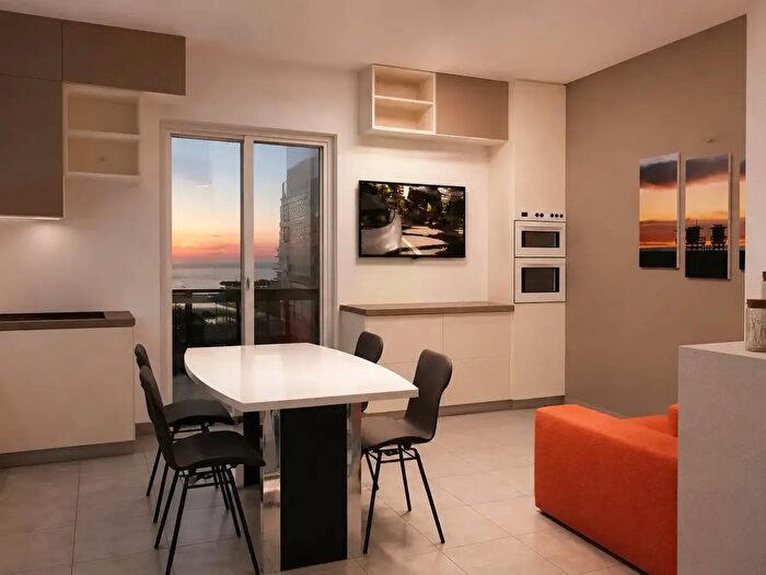 Appartamento con 6 locali in vendita in Via Buenos Aires, Satriano