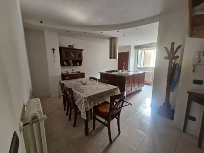 Appartamento quadrilocale in vendita in Via Guglielmo Marconi, Pavullo Nel Frignano