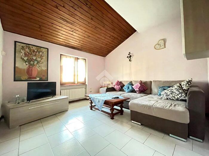 Casa trilocale in vendita in Via Solferino, Castelleone