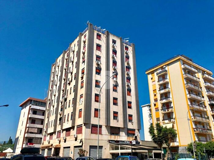 Appartamento bilocale in affitto in Via la Franca Sebastiano, Oreto Perez, Palermo