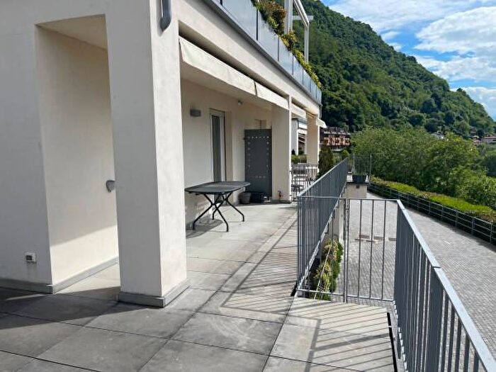 Appartamento con 5 locali in vendita in Dorio