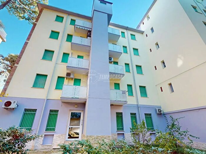 Appartamento bilocale in vendita in Viale dei Lecci Lido degli Estensi, Comacchio