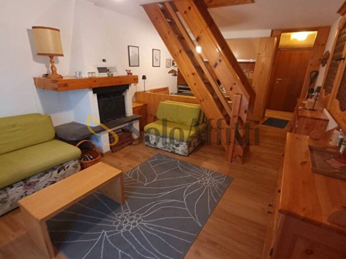 Appartamento con 5 locali in affitto in Fontanazzo, Mazzin