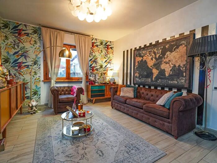 Appartamento trilocale in vendita in Via Grumasone, Alzano Lombardo