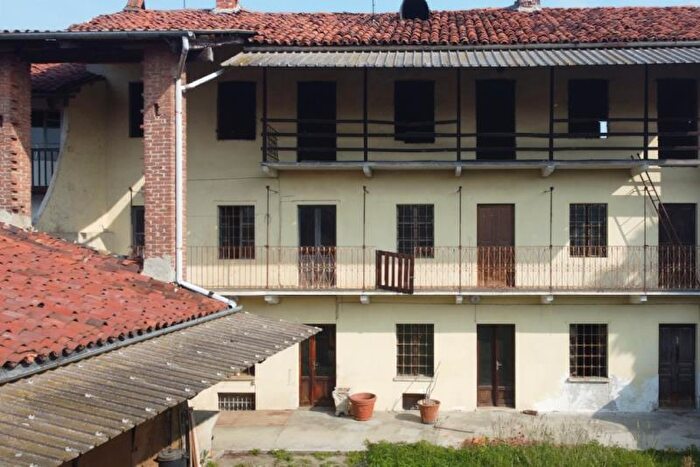 Casa in vendita in Vicolo Novaletti Romano Canavese To, Romano Canavese