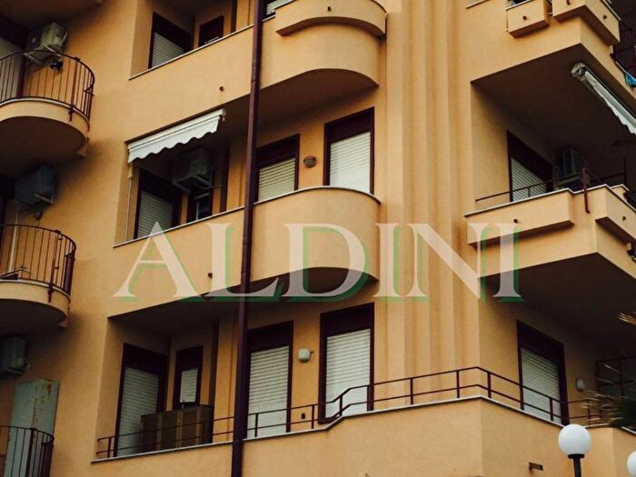 Appartamento monolocale in affitto in Lungomare Tysandros, Centro, GiardiniNaxos