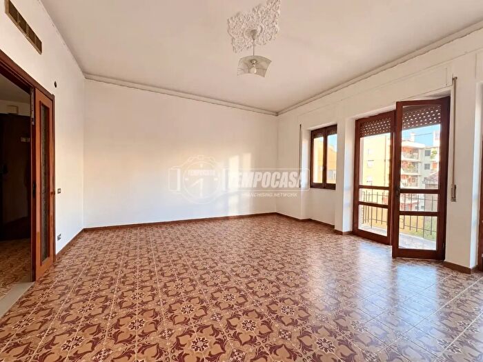 Appartamento con 5 locali in vendita in Via Francesco Cilea, Quartu Sant'Elena