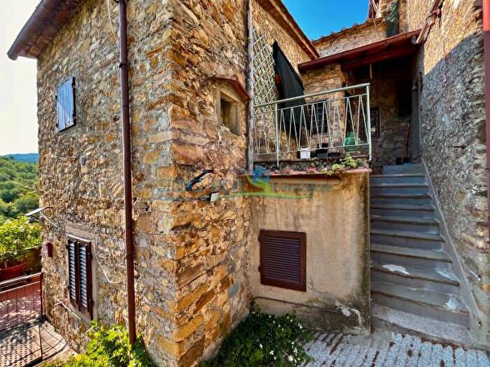 Appartamento quadrilocale in vendita in Via dei Tanelli, Montecatini Terme