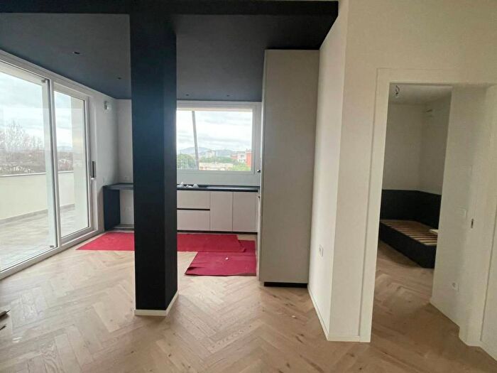 Appartamento trilocale in affitto in Via Milazzo, Tripoli Stadio, Rimini