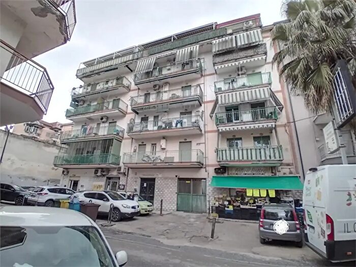 Appartamento trilocale in vendita in Via Armando Virnicchi, Casalnuovo Di Napoli
