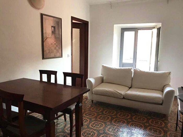 Appartamento bilocale in affitto in Via Calzolai, Centro Storico, Piacenza