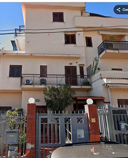 Appartamento bilocale in affitto in Via Stesicoro, Mondello Valdesi, Palermo