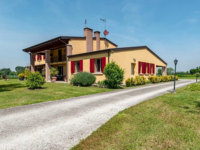 Casa con 5 locali in vendita in Albignasego