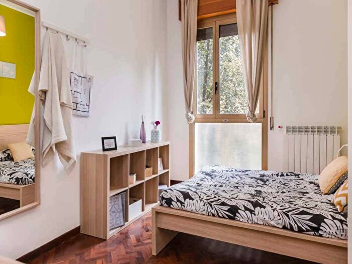 Appartamento con 6 locali in affitto in Viale Giovanni Vicini, Costa, Bologna