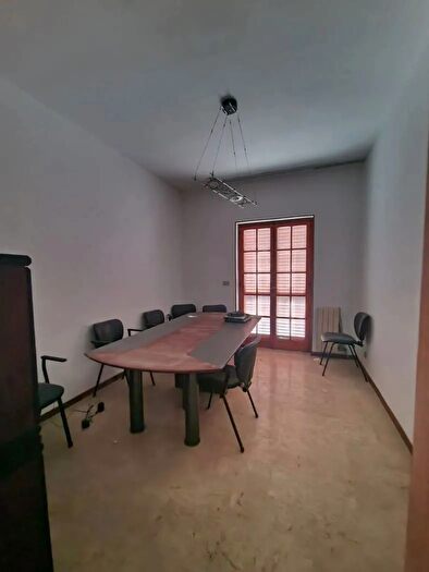 Appartamento trilocale in vendita in Via Dalmazia, Brindisi