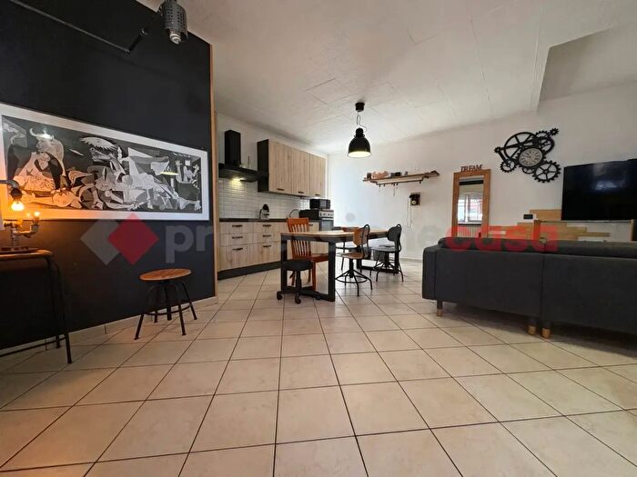 Casa quadrilocale in vendita in Via Giuliano De Medici, Terracina