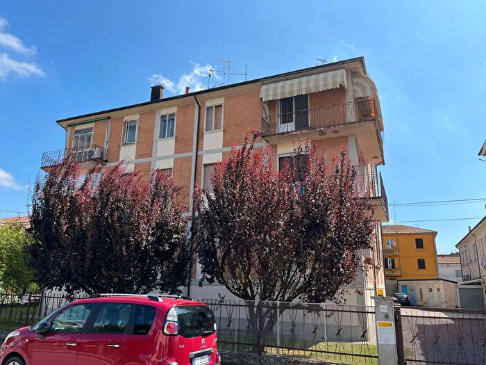 Appartamento con 5 locali in vendita in Via Risorgimento, Ferrara