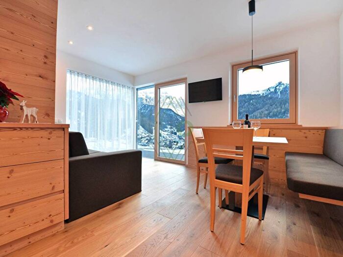 Appartamento bilocale in affitto in Strada Daunëi, Daunei, Selva di Val Gardena