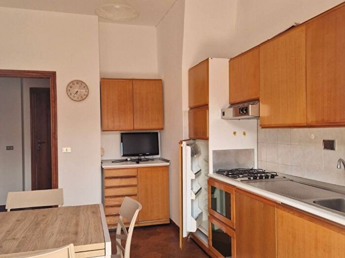 Appartamento bilocale in affitto in Via Diano Calderina, Oneglia, Imperia