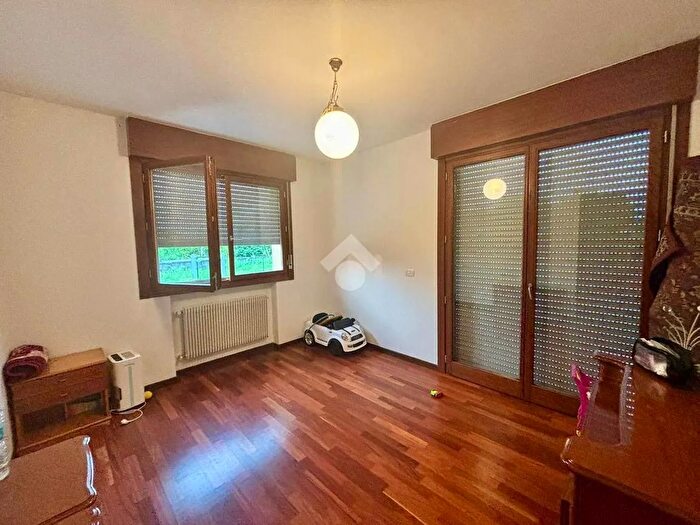 Appartamento quadrilocale in vendita in Viale Roma, Santa Lucia Di Piave