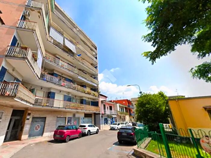 Appartamento con 5 locali in vendita in Via Maria Montessori, Acerra