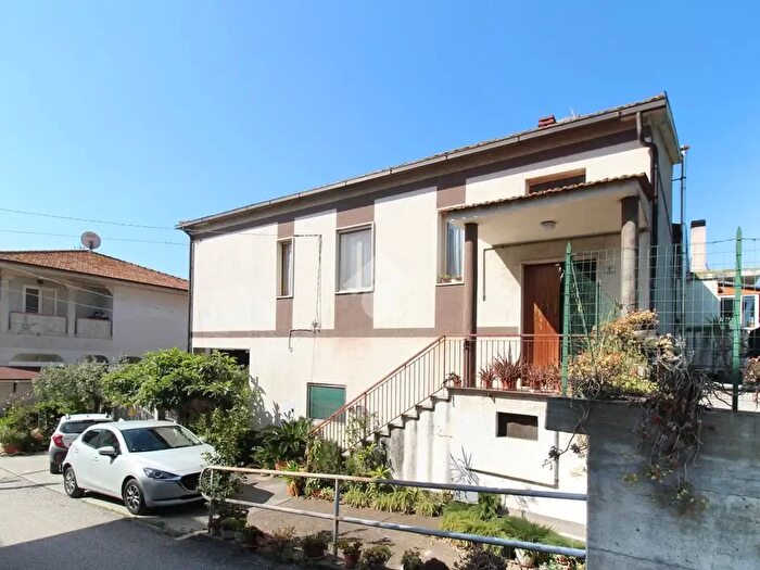 Casa con 5 locali in vendita in Via Quinto Ercole, Roseto Degli Abruzzi